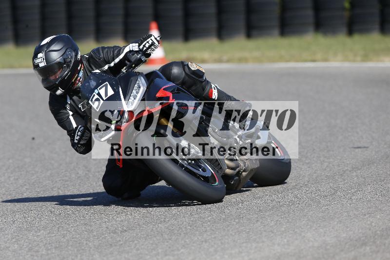 Archiv-2025/49 26.08.2025 Cornu Master School ADR/blau-bleu/57